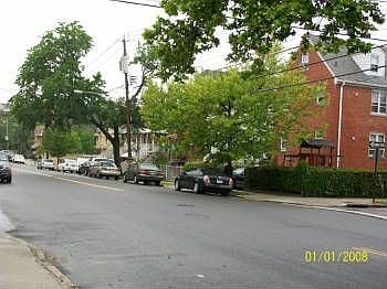 2nd image of 3013 Yates Ave