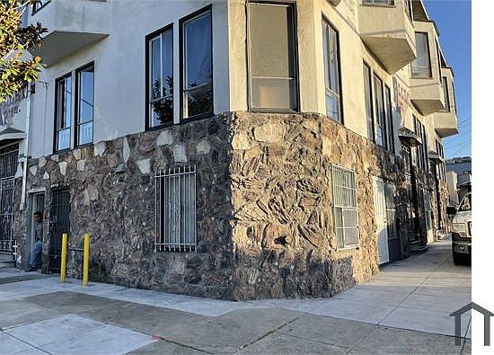 1st image of 1107 Phelps St