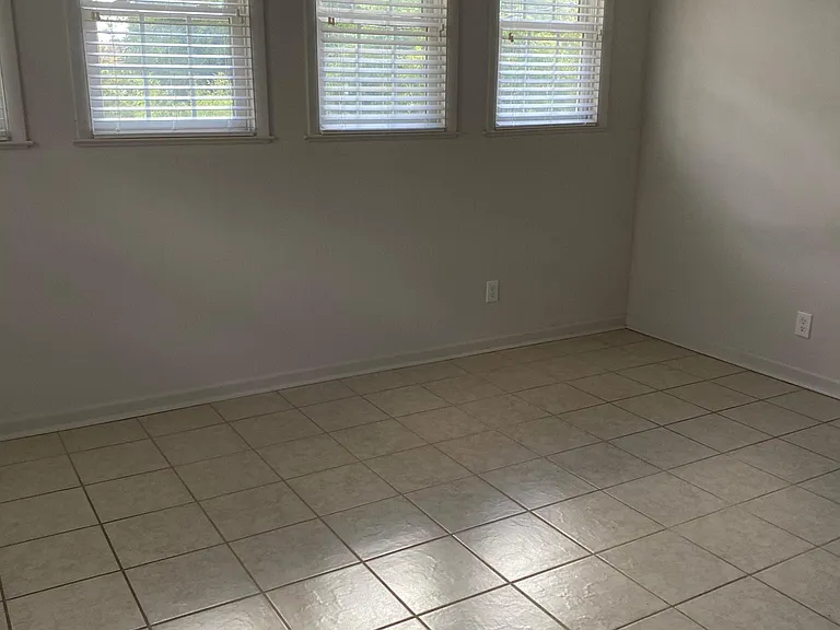 2614 Belmont Blvd #2 — Photo 6