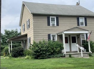 9 Hoffman Rd #B, Lebanon, NJ 08833