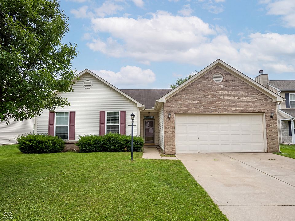 1st image of 11377 Shady Hollow Ln