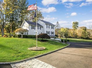 18 Granite Springs Rd, Granite Springs, NY 10527