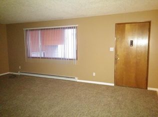 1110 10th Ave APT 2, Longview, WA 98632