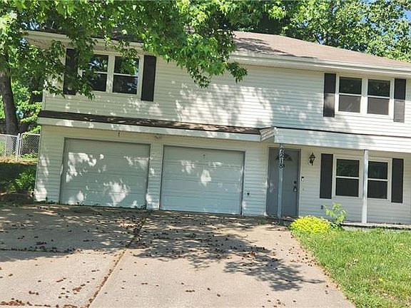 2nd image of 2218 Liberty Landing Rd