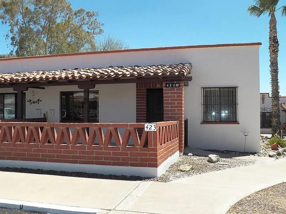 End Unit - Lots of Privacy
