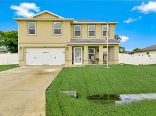 3006 SW 1st Pl, Cape Coral, FL 33914