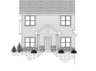2882 Riverview Dr, Green Bay, WI 54313