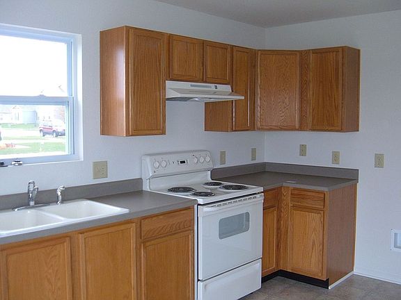 Spacious Kitchen