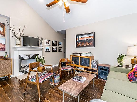 4th image of 6220 Bentwood Trl APT 1302