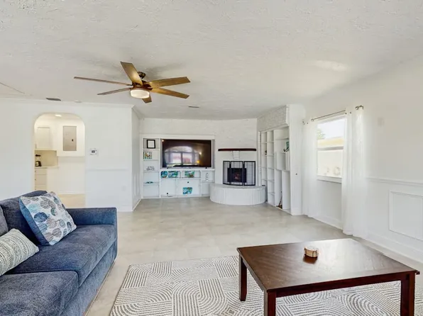 3903 Cape Vista Dr #Id1591401p, Bradenton, FL 34209