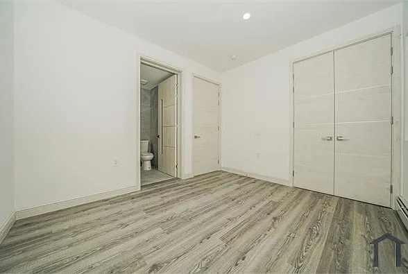 1046 E 213th St #2 — Photo 1