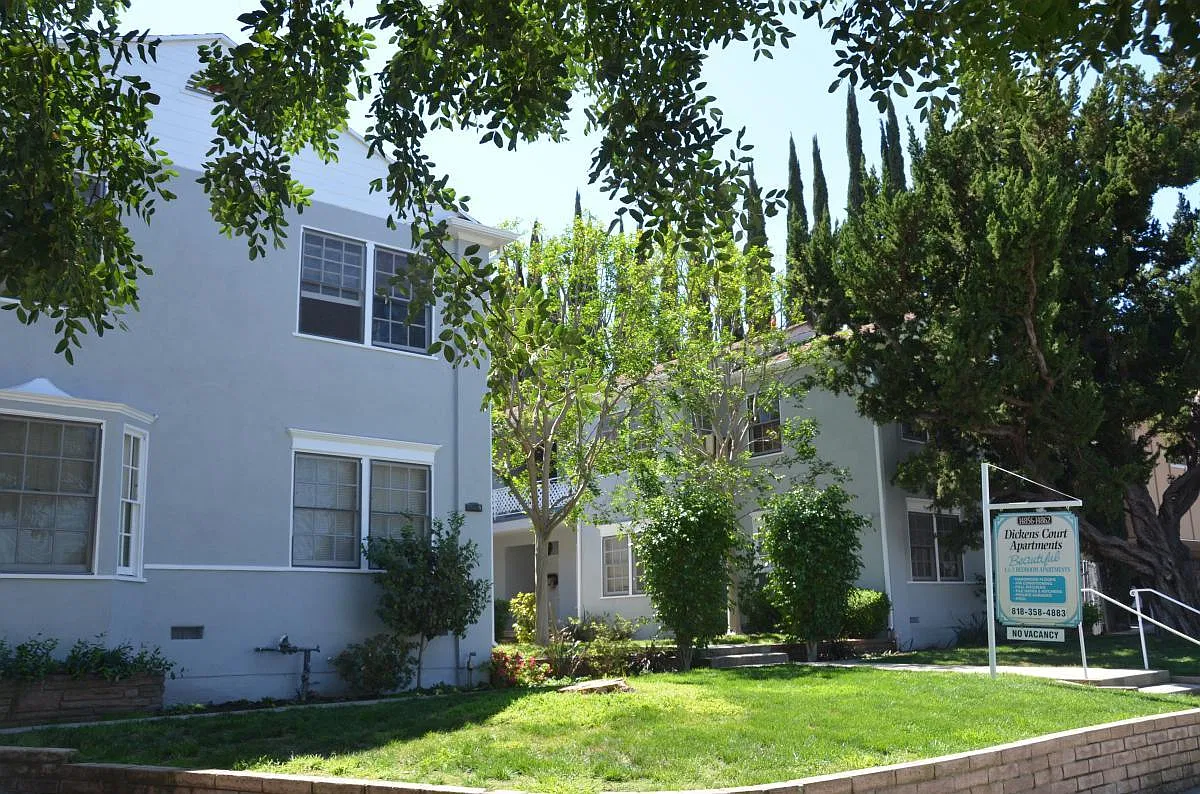 2 bed, 1000 sqft, $2,650 — Photo 1