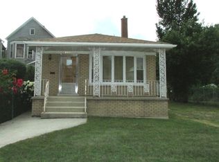 8440 S Exchange Ave, Chicago, IL 60617