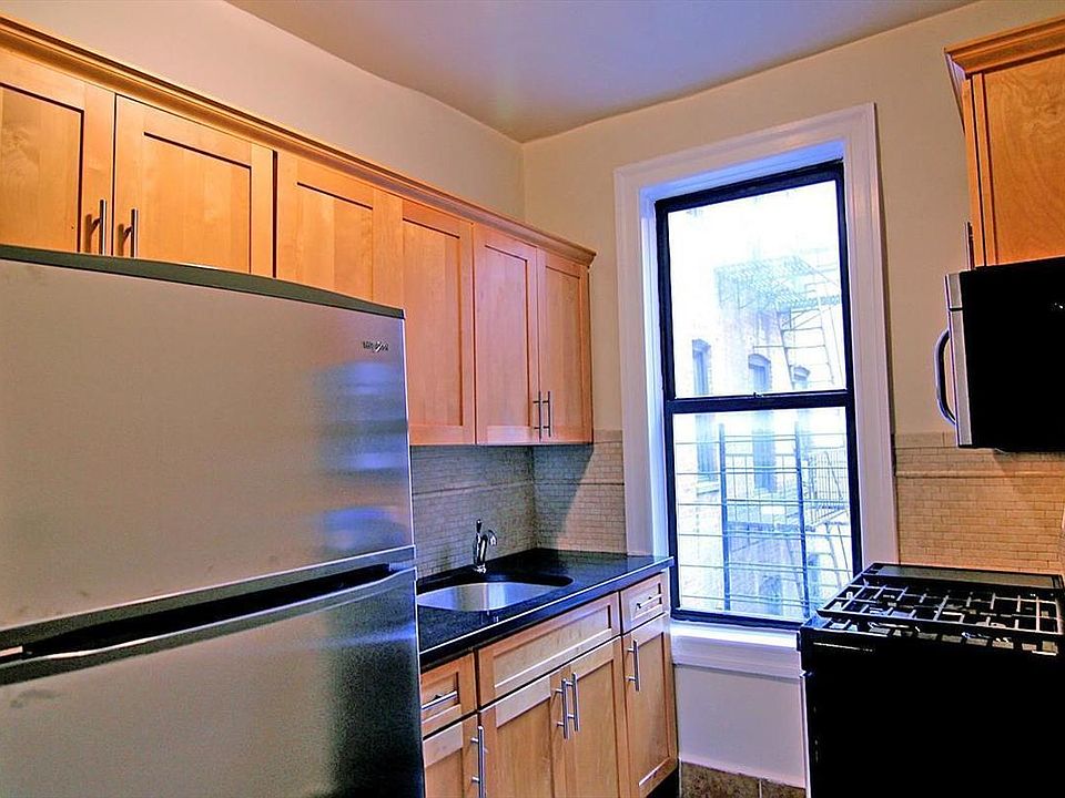 1st image of 196 Bradhurst Ave APT 39