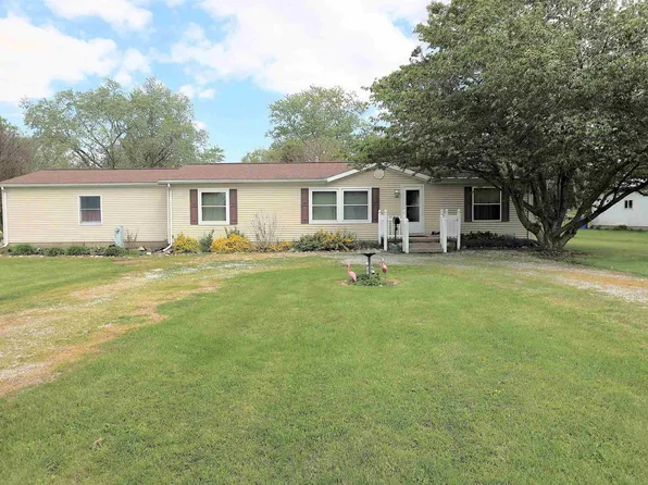 586 N Jackson St, Andrews, IN 46702