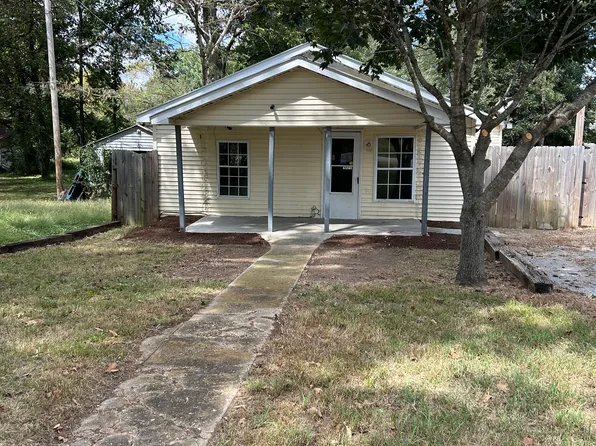 319 Alabama St, Huntland, TN 37345