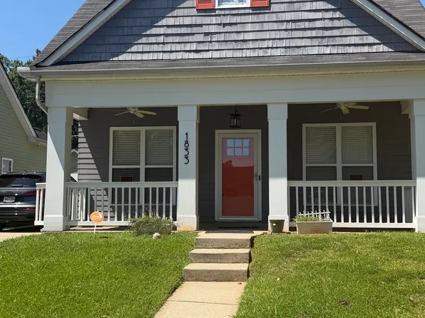 1833 Stroud Park Ct, Charlotte, NC 28206