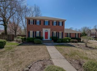 66 Stonehenge Dr, Bentonville, AR 72712