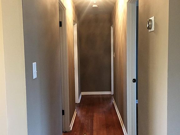 5th image of 1101 W 56th Ave