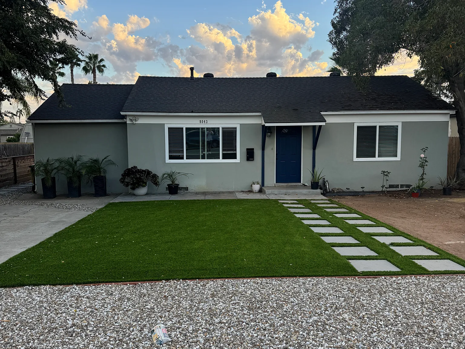 3 bed, 1135 sqft, $3,800 — Photo 1