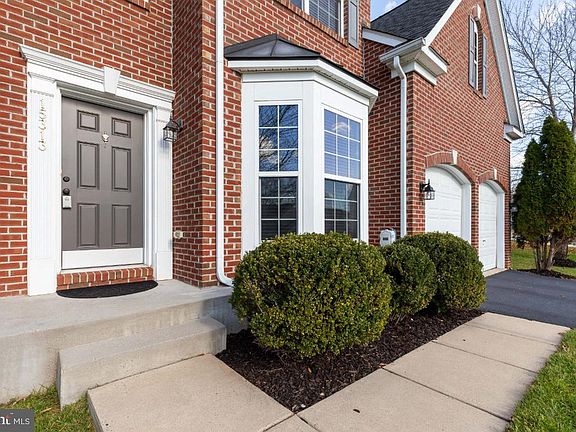 4th image of 15313 Comus Ct