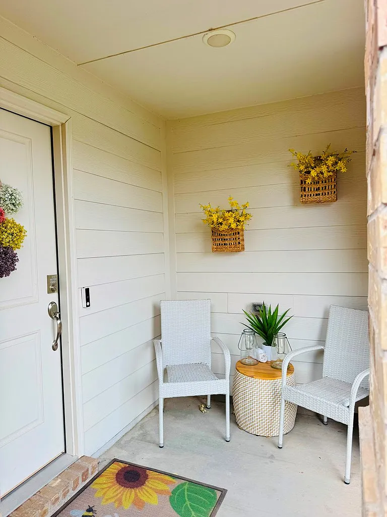 3 bed, 2.0 bath, 1532 sqft, $3,950 — Photo 4