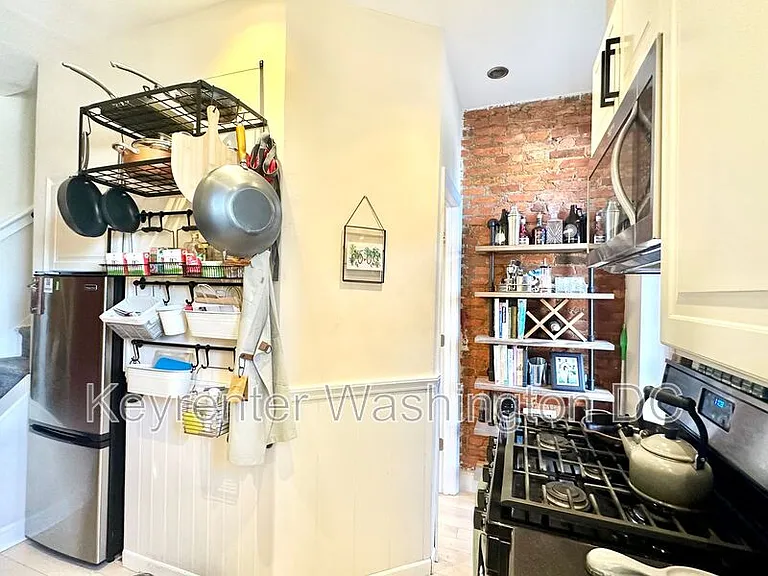 55 Todd Pl NE #NE — Photo 17