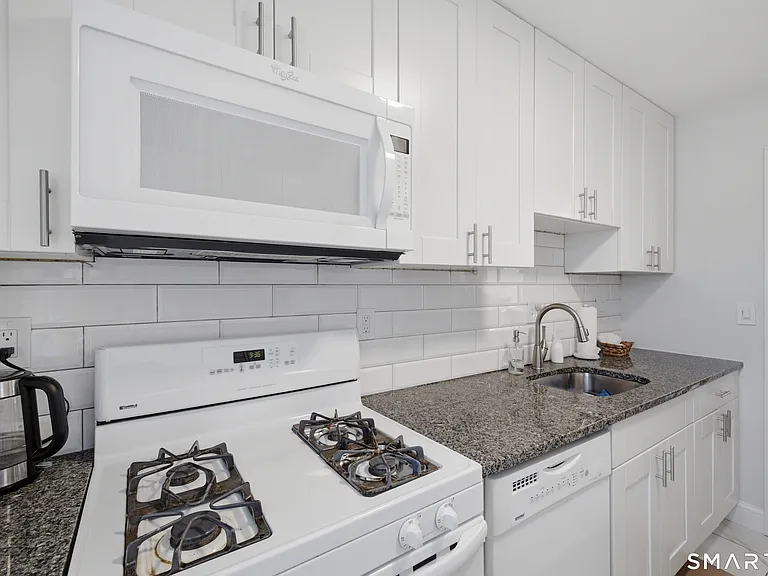 117 Brittany Farms Rd #H — Photo 6