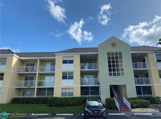 8560 SW 212th St APT 202, Cutler Bay, FL 33189