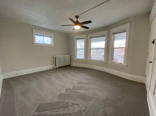 1157 Hague Ave APT 4, Saint Paul, MN 55104