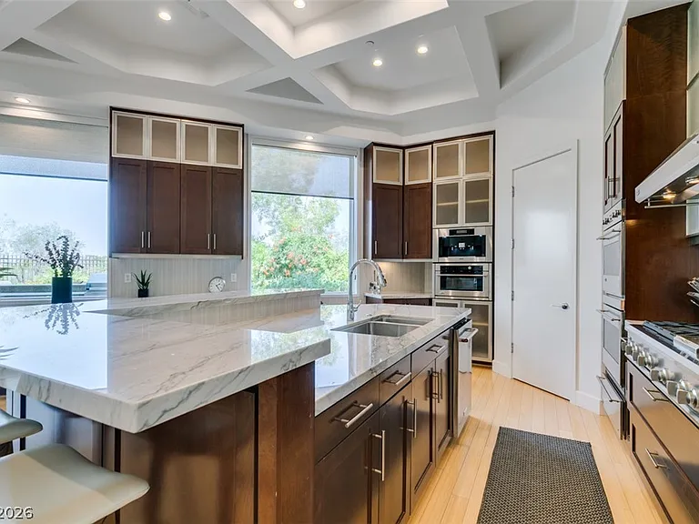 483 Toucan Ridge Ct — Photo 20