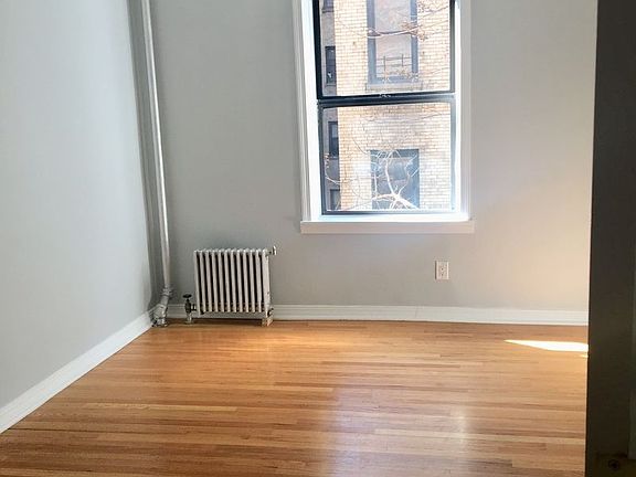 2nd image of 656 W 162nd St APT 2E