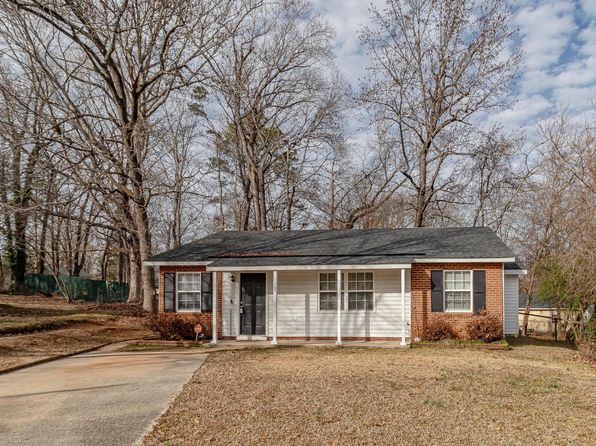 1205 Armstrong Cir