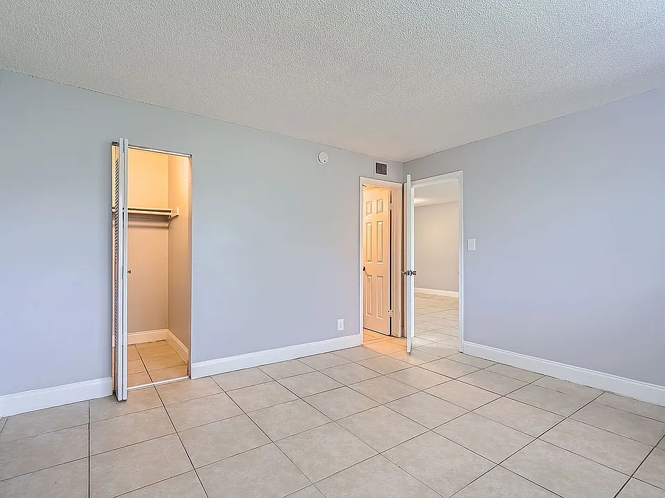Primary Bedroom 2 - Viewmax Apartments