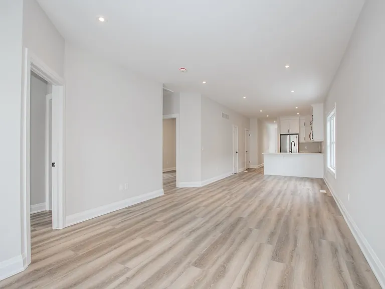 44 Hatter Ave — Photo 11