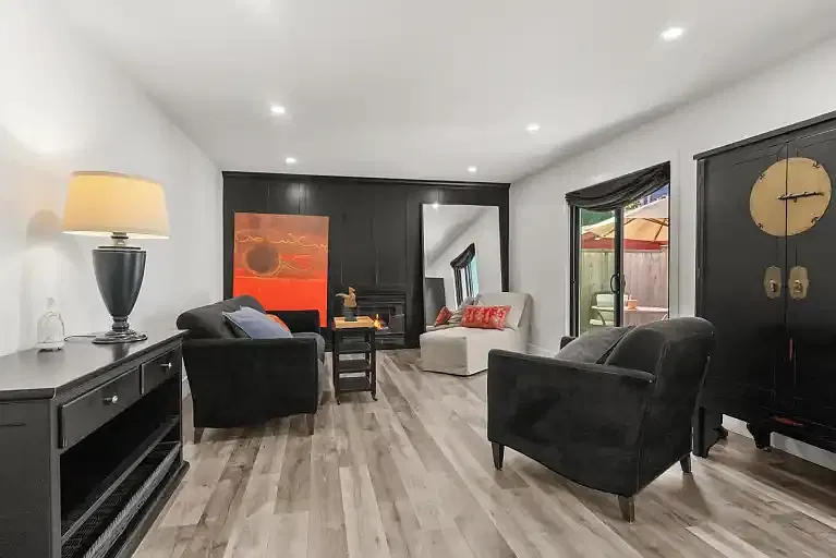4 bed, 3.0 bath, 2905 sqft, $4,850 — Photo 3