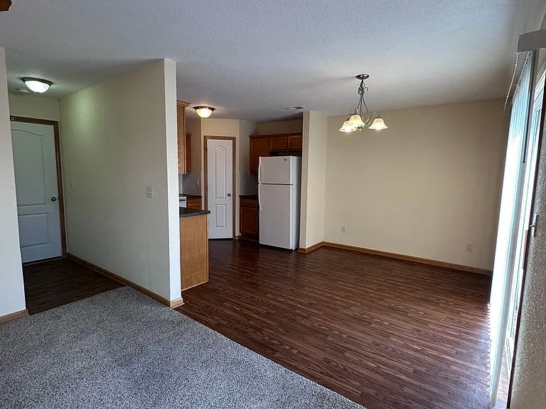263 NE Adams Dairy Pkwy — Photo 5
