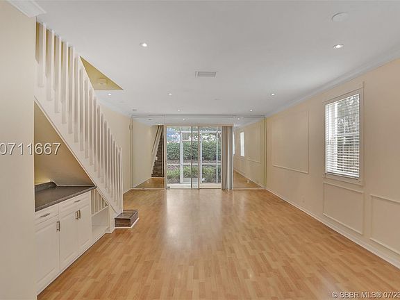 4th image of 3640 San Simeon Cir #0