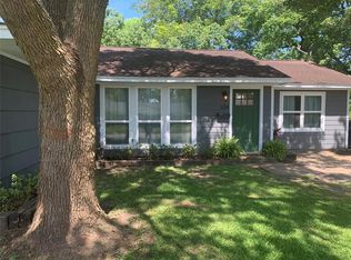 104 Ringgold St, West Columbia, TX 77486
