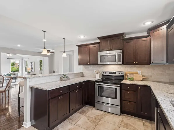 307 24th St, Old Hickory, TN 37138