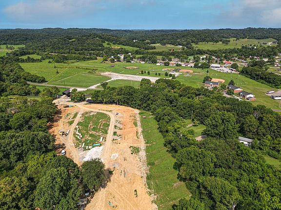 2nd image of 975 Main St Lot 7