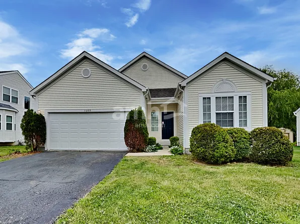 1468 E Quail Run Dr, Newark, OH 43055