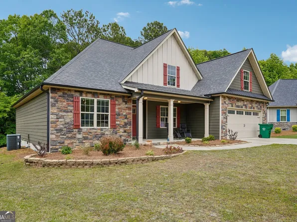 103 Fieldstone Cir, Carrollton, GA 30116