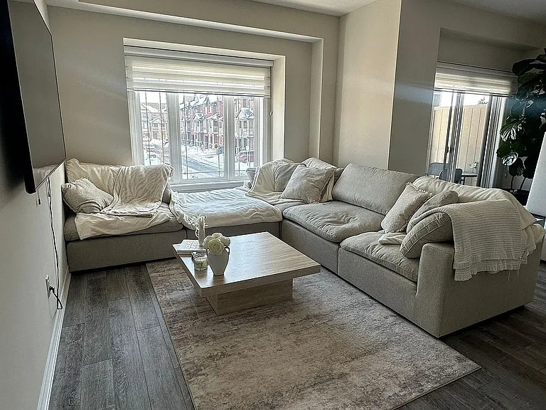 19 Picardy Dr #62 — Photo 4