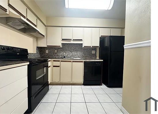 1st image of 2143 Saint Marteen Ct