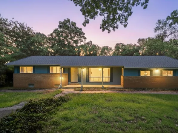 4526 Cloverdale Loop, Hixson, TN 37343