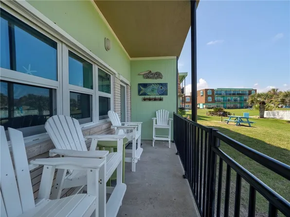 700 Island Retreat Rd Unit 33, Port Aransas, TX 78373