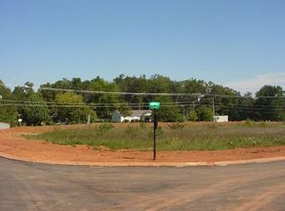 1 Azure Ln, Greer, SC 29651