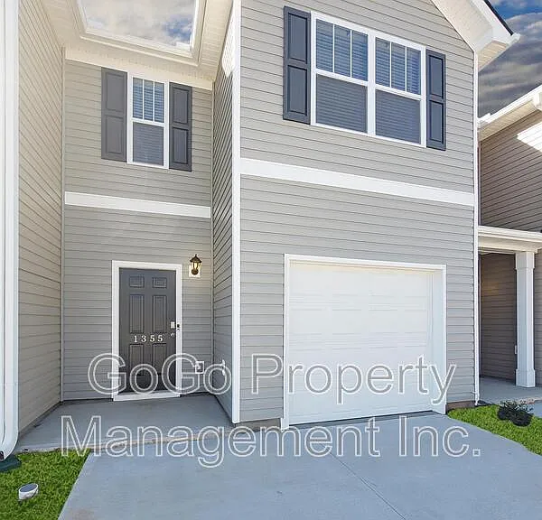 1355 Wunder Way — Photo 1