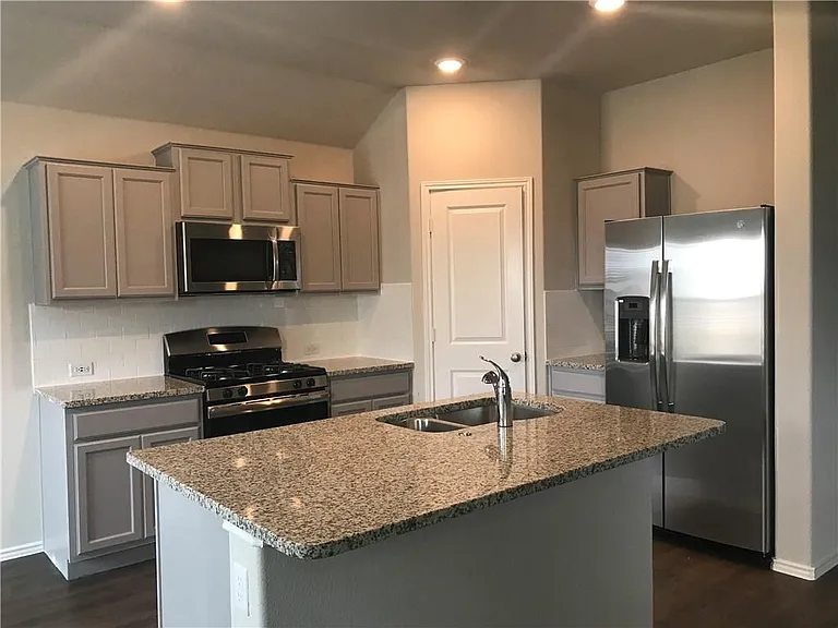 21700 Urraca Ln — Photo 24